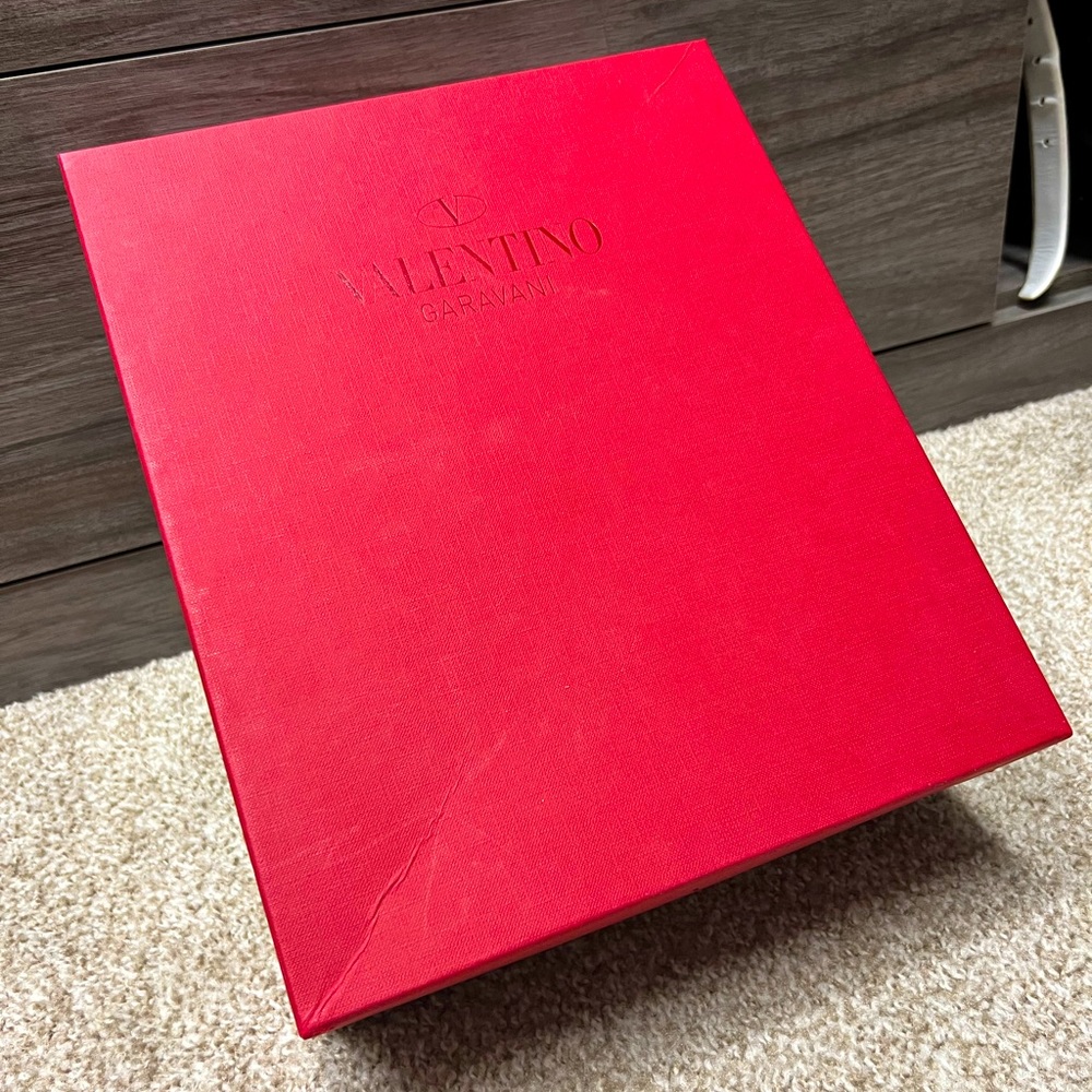 Valentino original shoebox